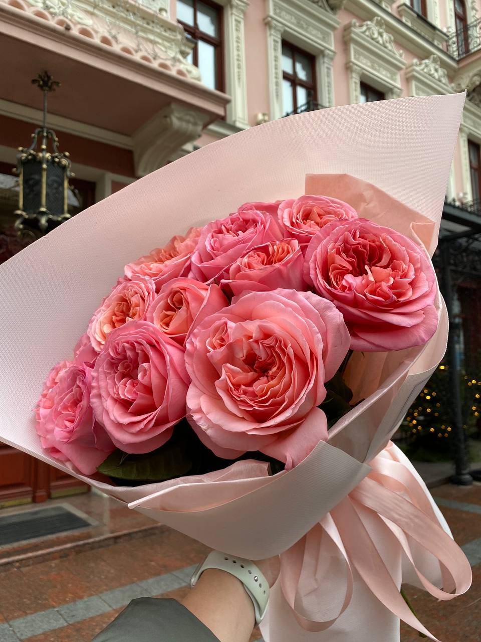 Bouquet of 20 peony roses