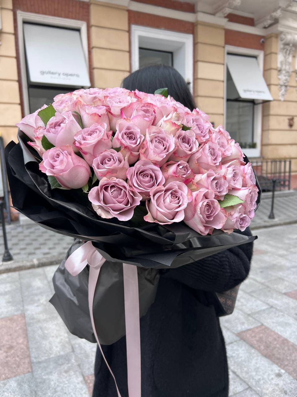 Bouquet of 50 purple roses