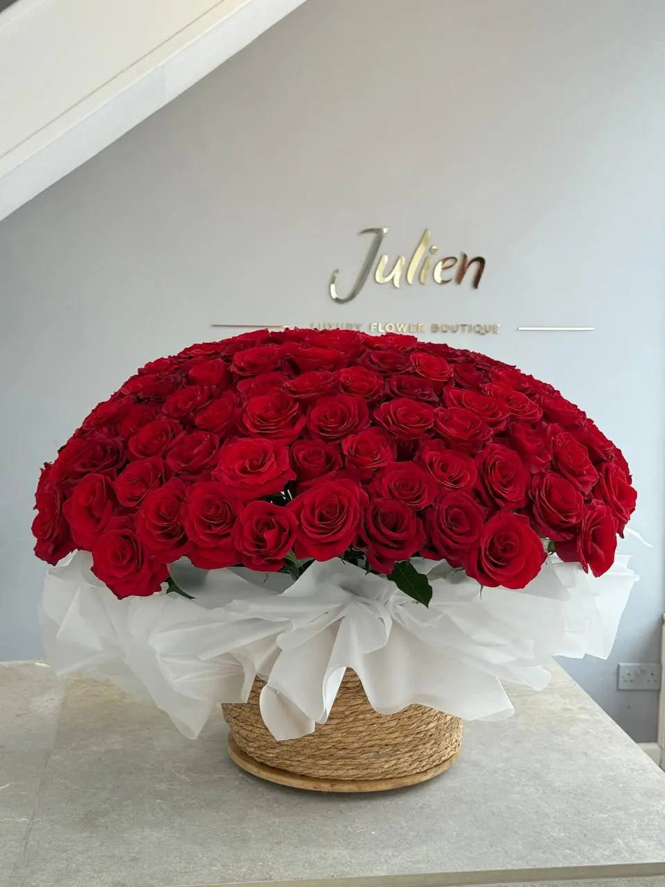 The Sovereign Grand Reserve — Red Rose Luxury Low Dome Basket Centerpiece