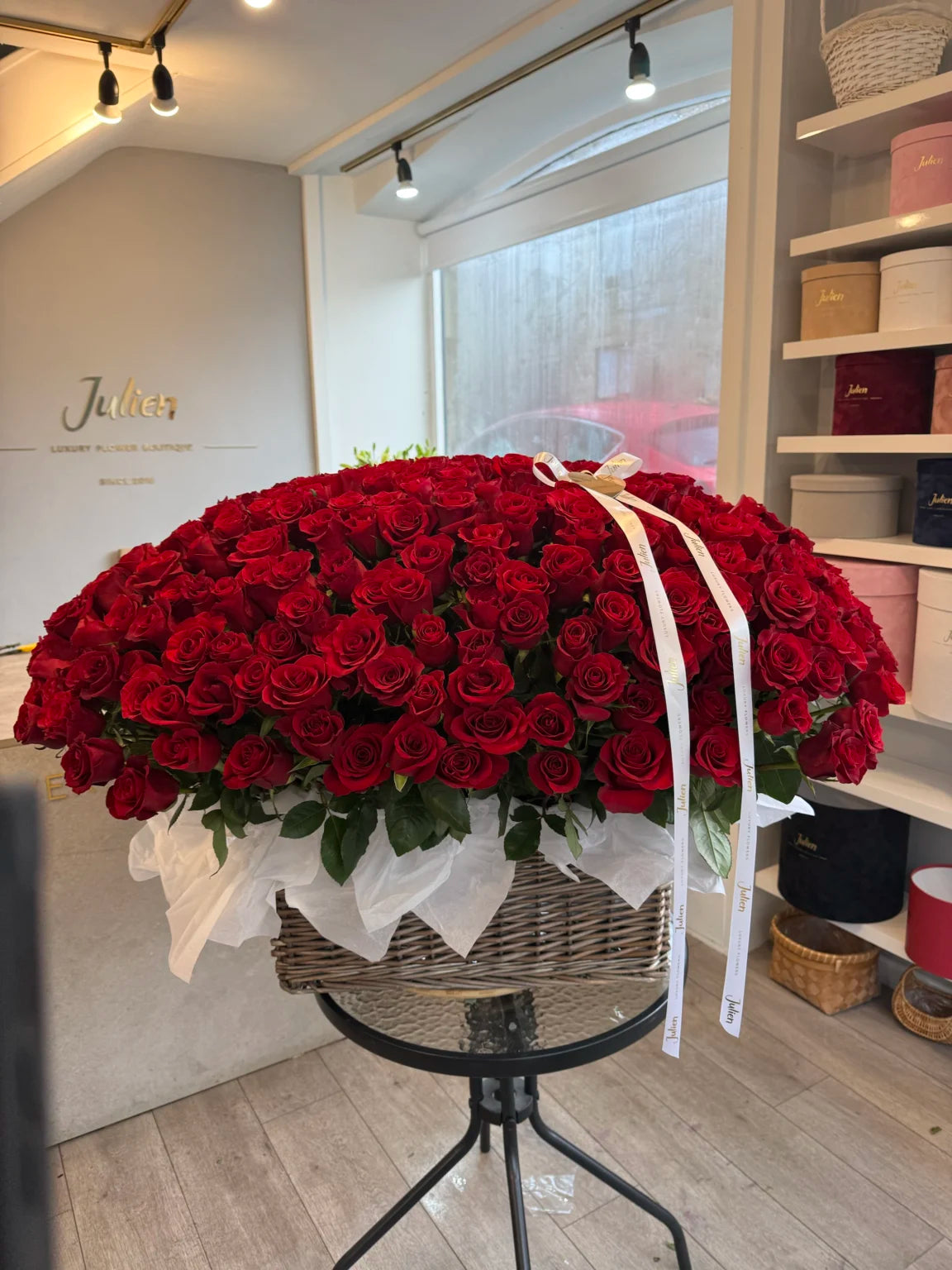 The Imperial Sovereign Scarlet — 500 Red Roses Palatial Basket Dome
