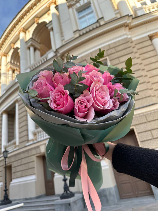 20 pink roses with eucalyptus