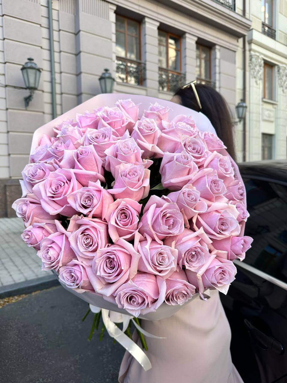bouquet of lavender roses