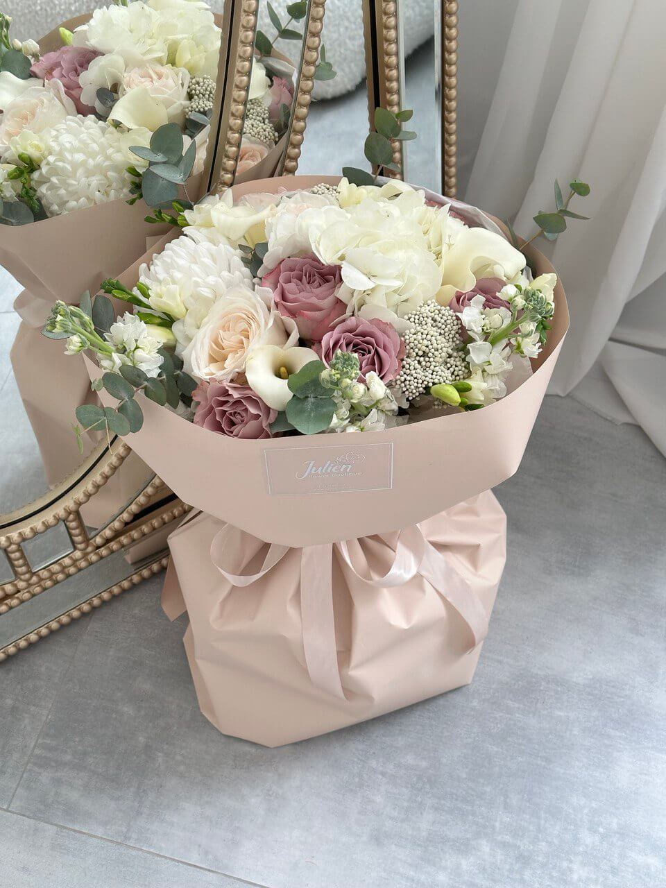 BOUQUET №022