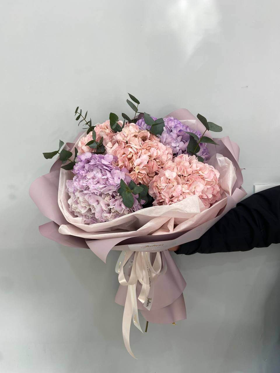 Bouquet of mixed hydrangeas