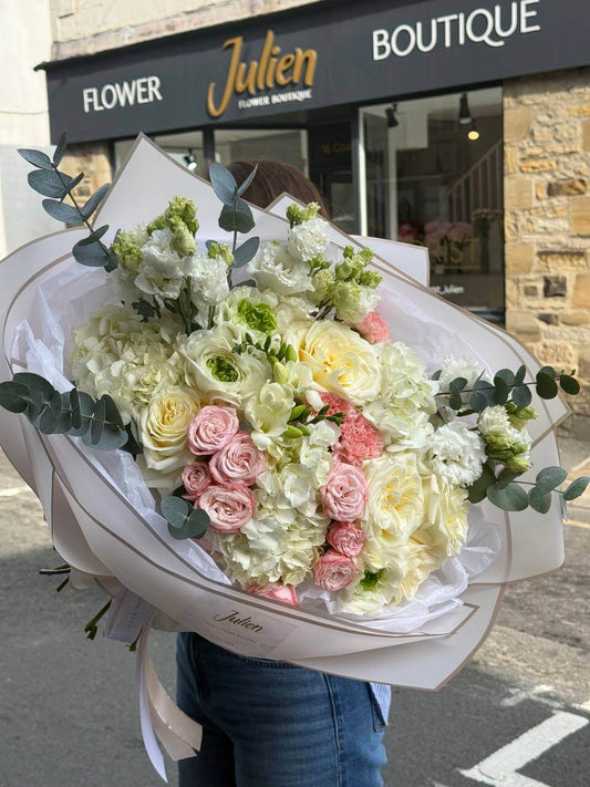 BOUQUET 684
